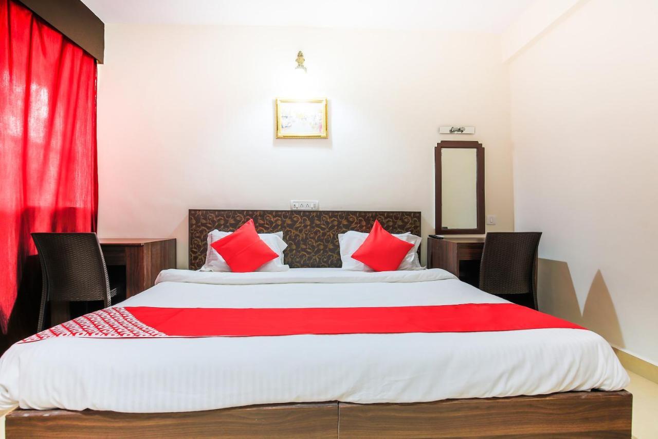 Oyo 18794 Hotel Colva Plaza Экстерьер фото